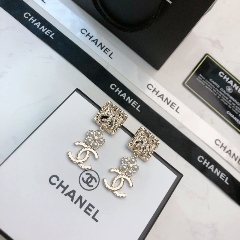 Ch**el earrings